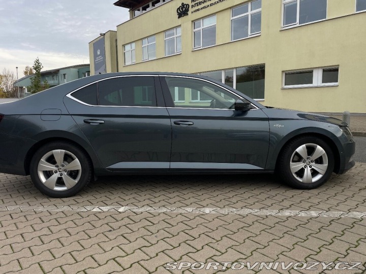 Škoda Superb 2,0   III L&K TDI 140 1800