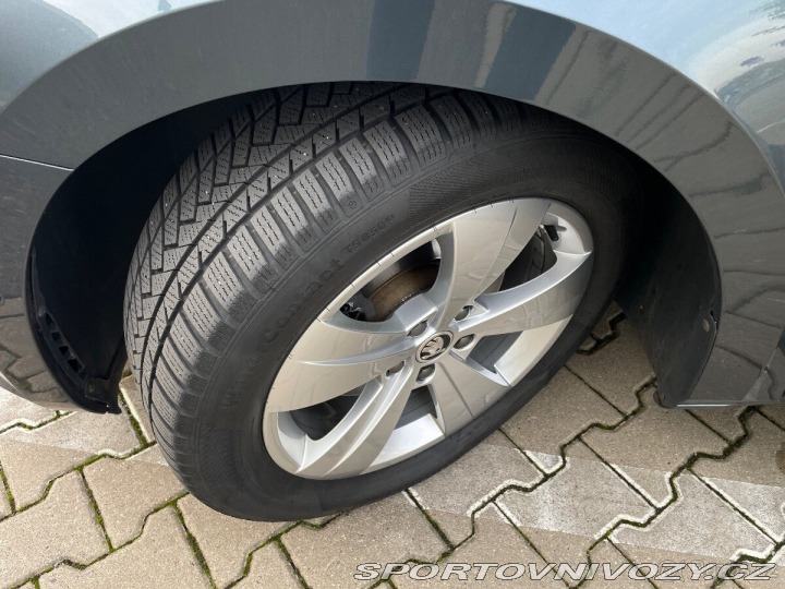 Škoda Superb 2,0   III L&K TDI 140 1800