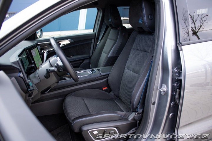 Renault Alpine Iconic Esprit Alpine E-T 2024