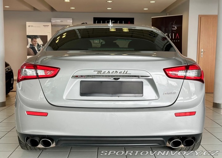 Maserati Ghibli  2015