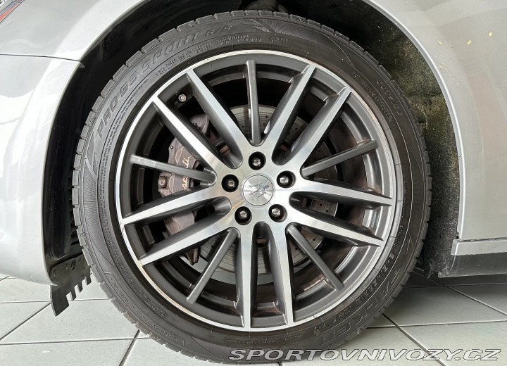 Maserati Ghibli  2015