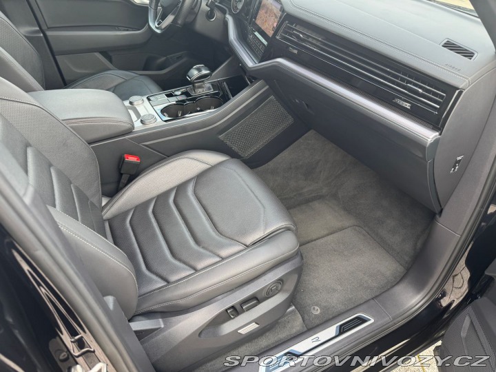 Volkswagen Ostatní modely Touareg R-line 210kW Tažné 2021