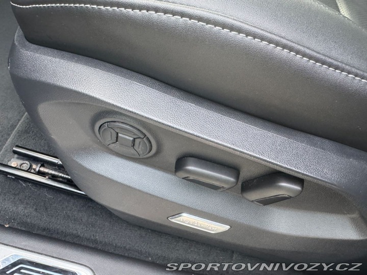 Volkswagen Ostatní modely Touareg R-line 210kW Tažné 2021