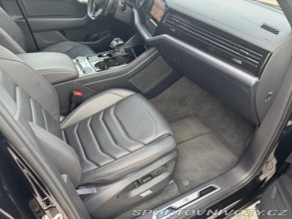 Volkswagen Ostatní modely Touareg R-line  210kW Tažné 2021