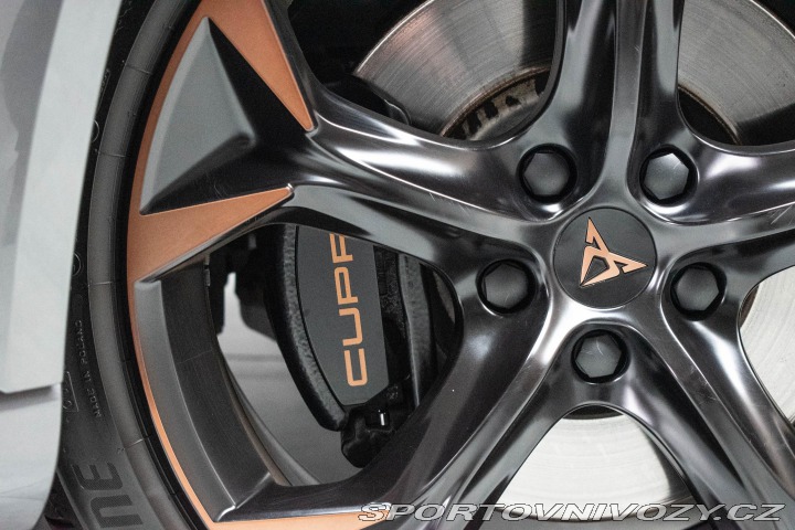 Cupra Formentor 2.0 TSI 310 VZ 4x4*DPH*ČR 2023