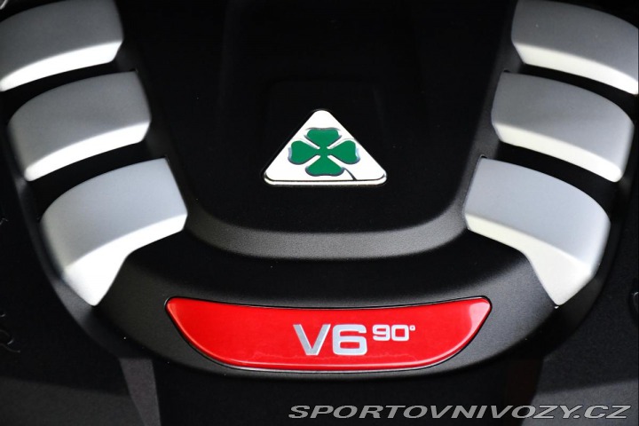 Alfa Romeo Stelvio 2.9 V6 QUADRIFOGLIO REZER 2024