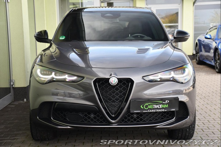 Alfa Romeo Stelvio 2.9 V6 QUADRIFOGLIO REZER 2024
