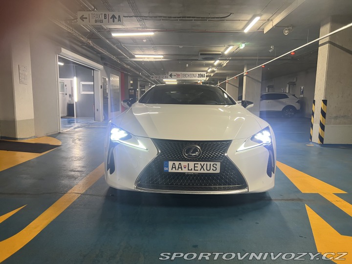 Lexus LC LC500H 2017