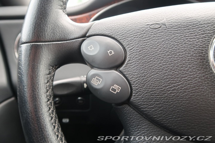 Mercedes-Benz CLS 350 2005