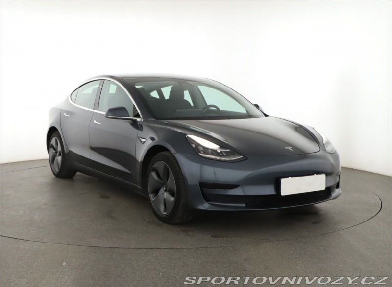 Tesla Model 3 Std Range Plus 52kWh
