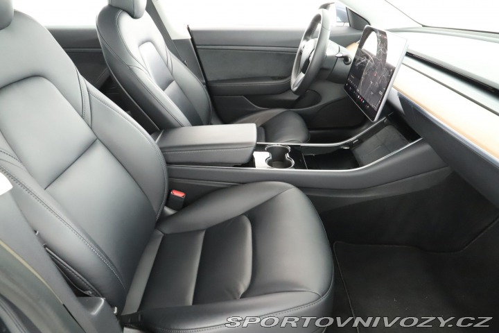 Tesla Model 3 Std Range Plus 52kWh 2020