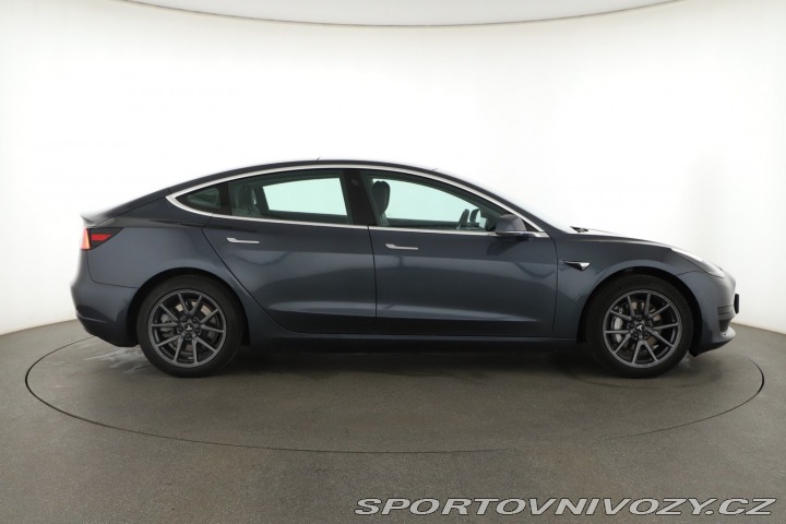 Tesla Model 3 Std Range Plus 52kWh 2020