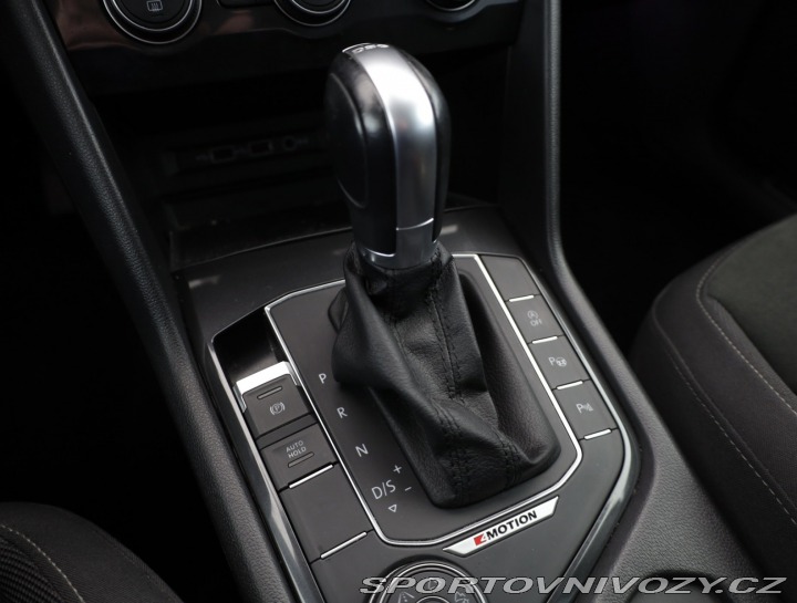 Volkswagen Ostatní modely Tiguan Highline 2.0 TSI 2018