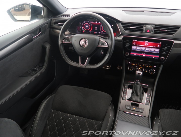 Škoda Superb Sportline 2.0 TSI 2020