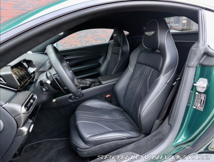 Aston Martin V8 Vantage | NaSklade - Mal 2024