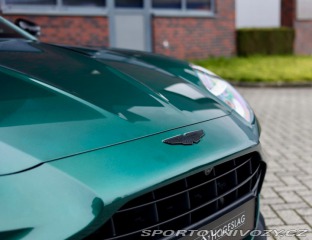 Aston Martin V8 Vantage  | NaSklade - Mal 2024