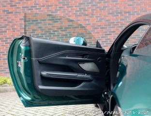 Aston Martin V8 Vantage  | NaSklade - Mal 2024