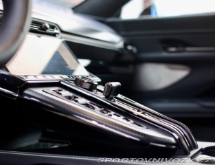 Aston Martin V8 Vantage  | NaSklade - Mal 2024