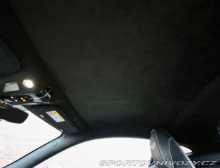 Aston Martin V8 Vantage  | NaSklade - Mal 2024