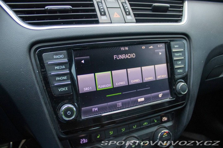 Škoda Octavia RS Combi 2.0 TFSI RS DSG 16 2014