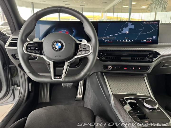 BMW 3 330i xDrive*M-SPORT*REZER 2025