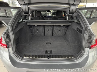 BMW 3 330i xDrive*M-SPORT*Kamer 2025