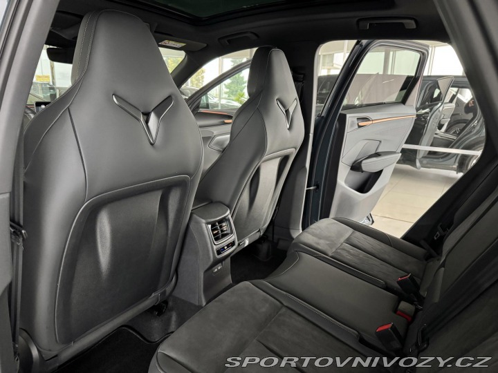 Cupra Terramar 2,0TSI VZ 265*4x4*Matrix* 2025