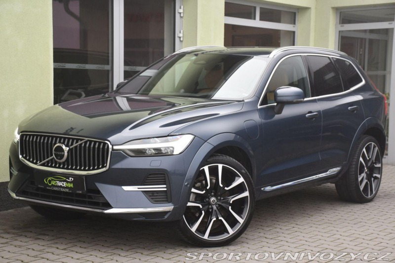 Volvo Ostatní modely XC60 T8 RECHARGE AWD PANO B&am