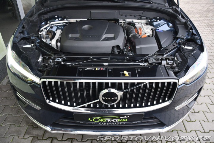 Volvo Ostatní modely XC60 T8 RECHARGE AWD PANO B&am 2022