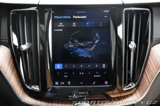 Volvo Ostatní modely XC60 T8 RECHARGE AWD PANO B&am 2022
