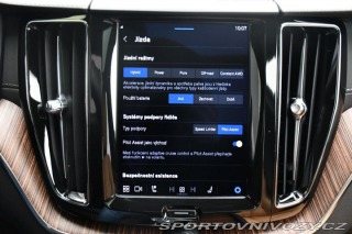 Volvo Ostatní modely XC60 T8 RECHARGE AWD PANO B&am 2022