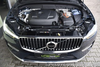 Volvo Ostatní modely XC60 T8 RECHARGE AWD PANO B&am 2022