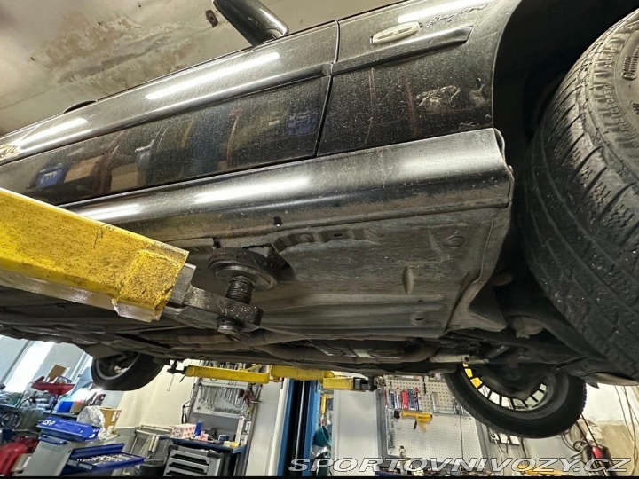Alpina B10 B10 4,6 V8 No 355 1998