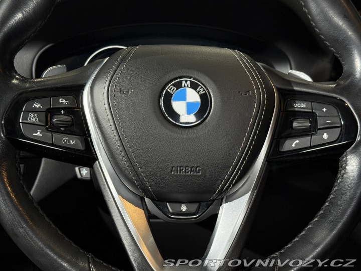 BMW 5 530xD*HUD*360*Nezavis*Sof 2019