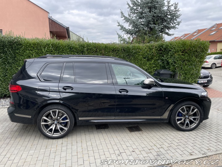 BMW X7  2020