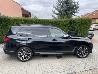 BMW X7  2020