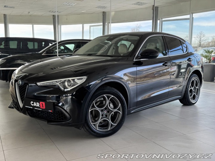 Alfa Romeo Stelvio 2,0T Q4*206kW*REZERVACE! 2018