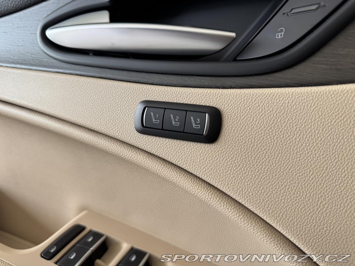 Alfa Romeo Stelvio 2,0T Q4*206kW*REZERVACE! 2018