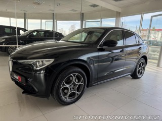 Alfa Romeo Stelvio 2,0T Q4*206kW*KeyLess*Kam 2018