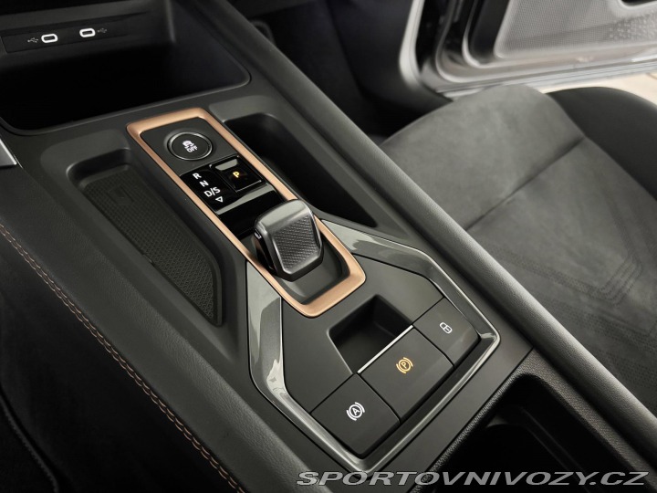 Cupra Formentor 2,0TSI VZ 333*4x4*REZERVA 2025