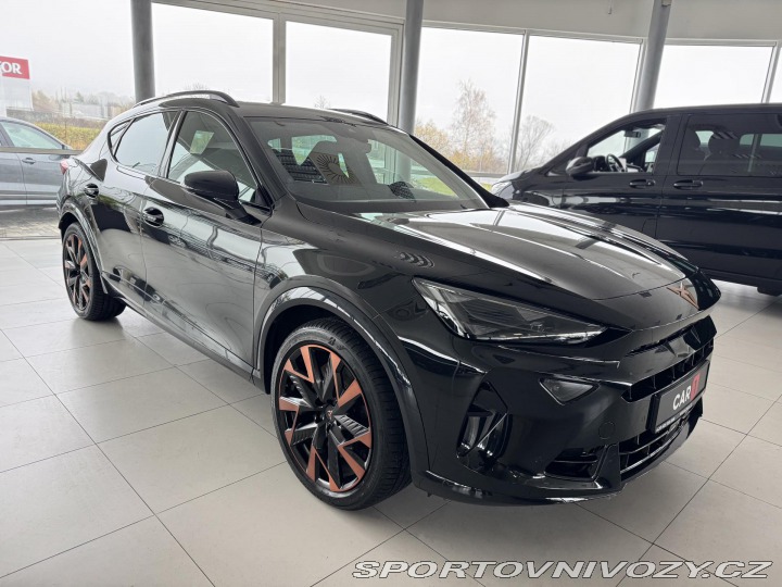Cupra Formentor 2,0TSI VZ 333*4x4*REZERVA 2025