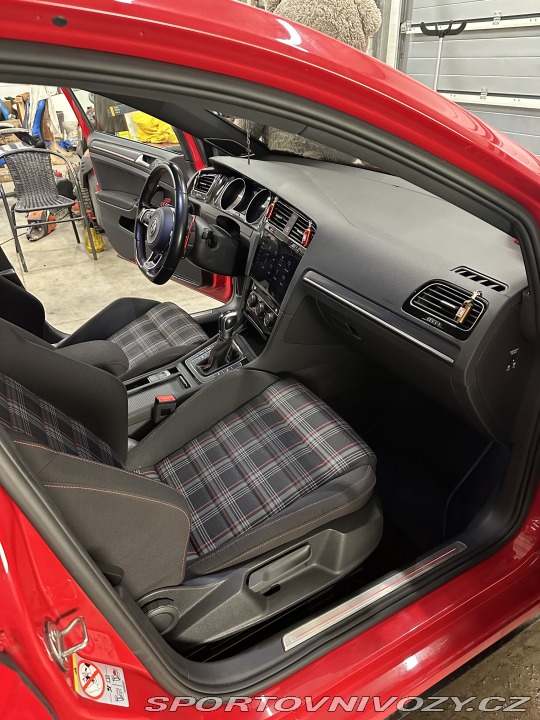 Volkswagen Golf Gti 7.5 2018