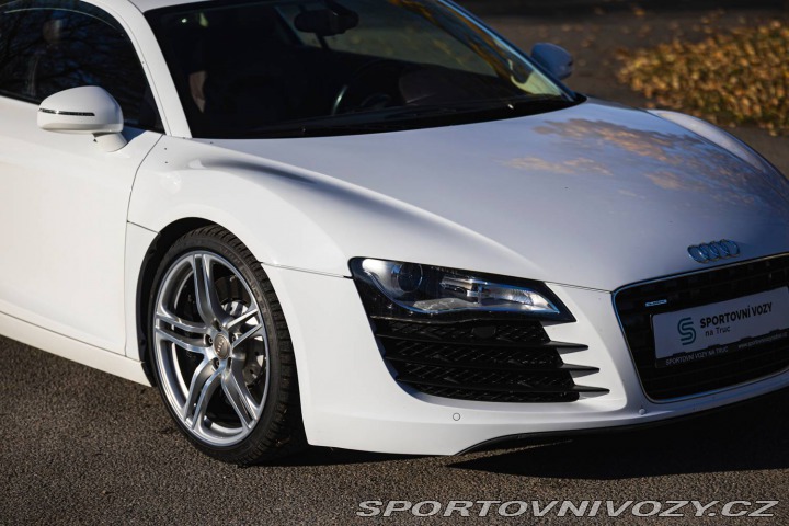 Audi R8  2010