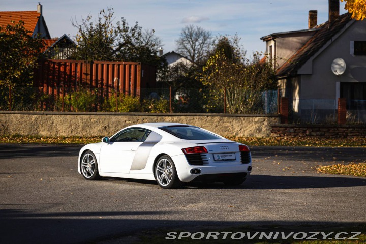 Audi R8 2010