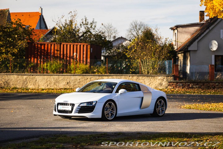Audi R8 2010