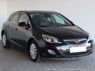 Opel Astra Cosmo 1.6 T
