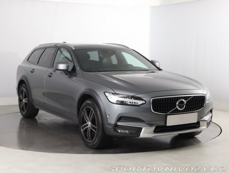 Volvo V90 Cross Country Summum D5 2