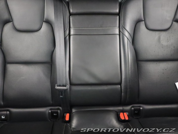 Volvo V90 Cross Country Summum D5 2 2017