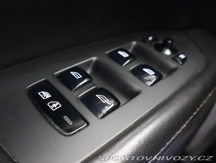 Volvo V90 Cross Country Summum D5 2 2017