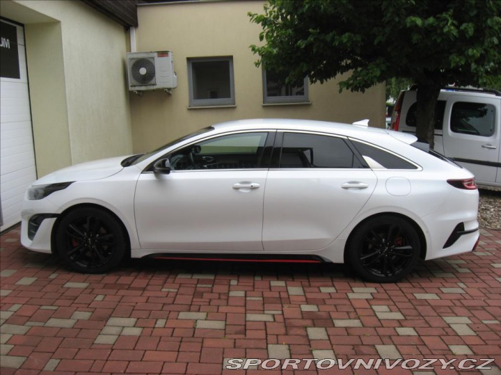 Kia ProCeed 1,6 T-GDI 204PS  GT A/T 2022
